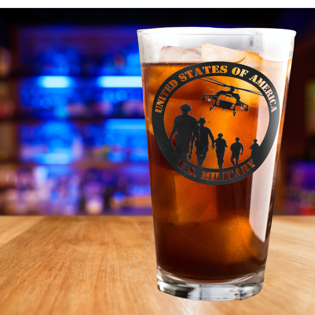 Patrol with Black Hawk Round (Beer Glass)